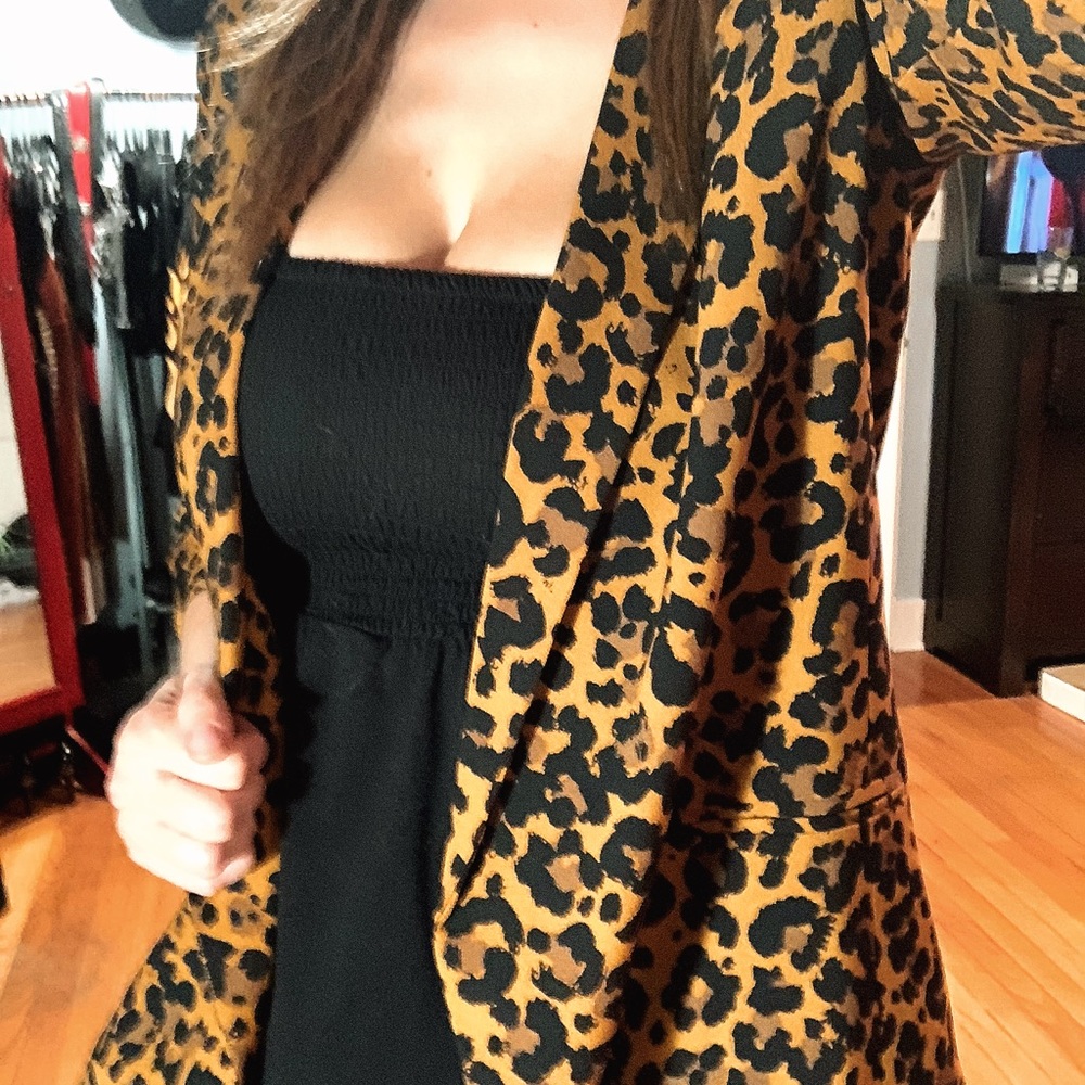 Cheetah/Leopard Print Blazer